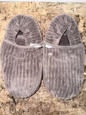 Cozy Plush Slip-On Heating or Cooling Slippers in Taupe